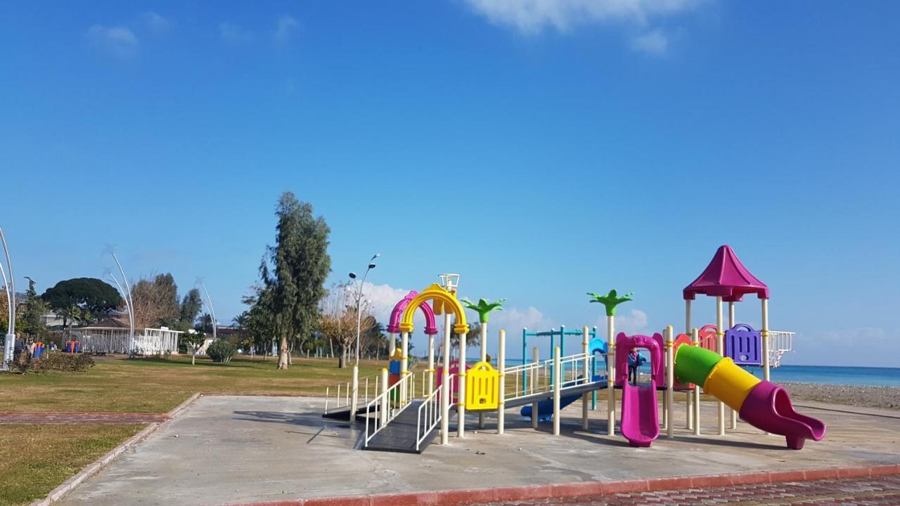 Cristal Villalar Κεμέρ Εξωτερικό φωτογραφία